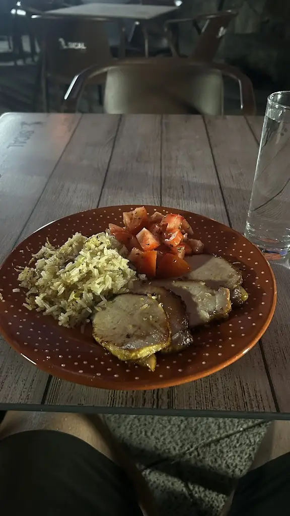 Eric Nielsen_Restaurante 