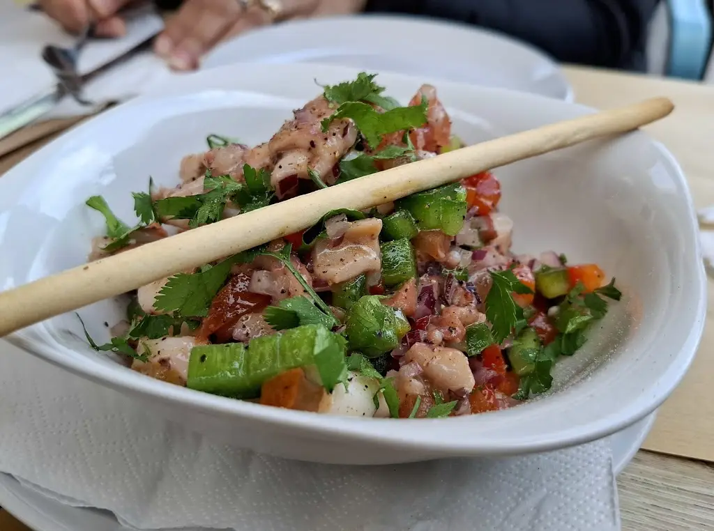 Sandeep Araujo_À Ravessa_Santa Luzia_recensione