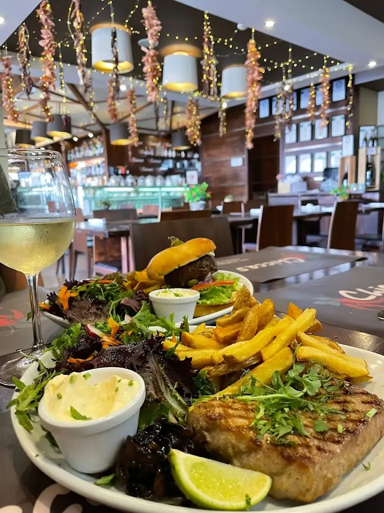 Chiccas Restaurant_Senhora da Luz_slider_image_2