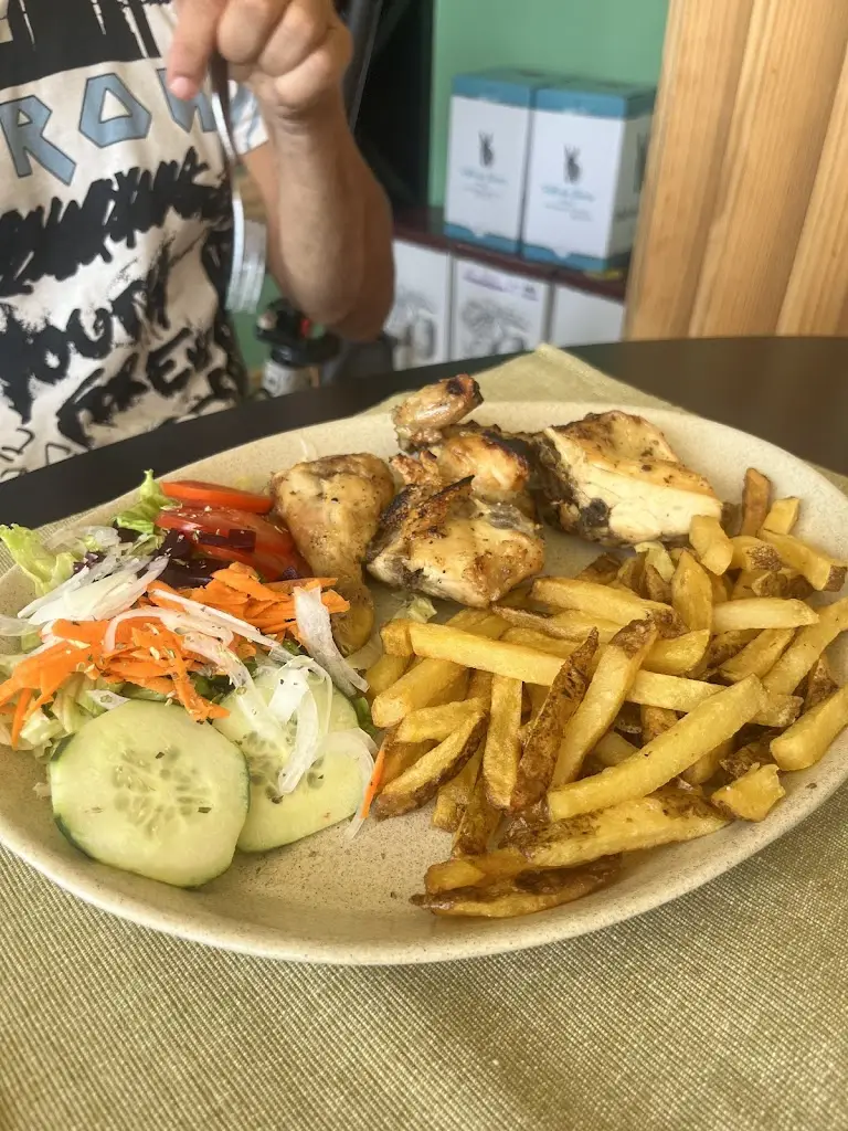 Menü_Urban restaurant_Senhora da Luz_Bild_5