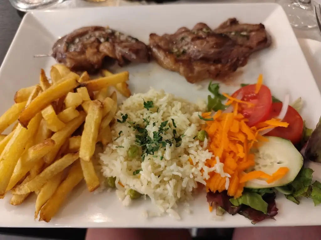 Urban restaurant_Senhora da Luz_slider_image_3