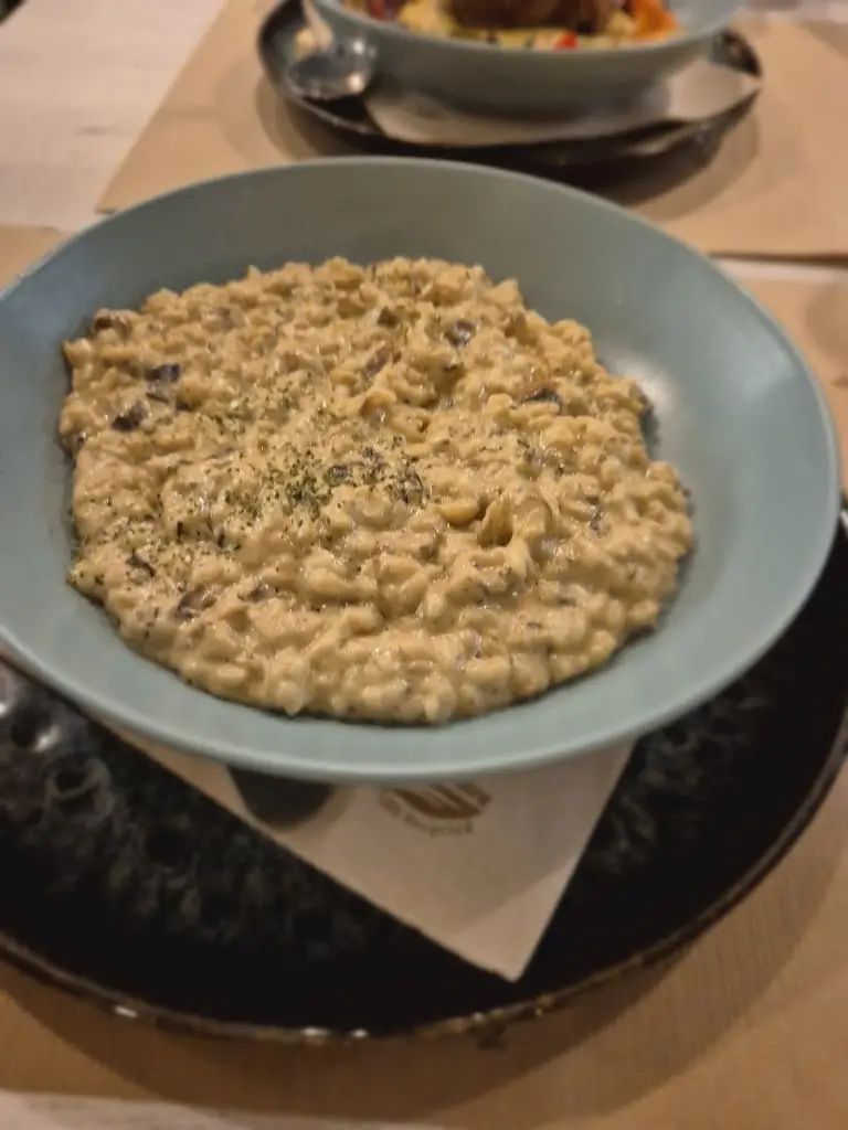 Menu_WELWITSCHIA pizza, restaurant & brunch_Senhora da Luz_image_6