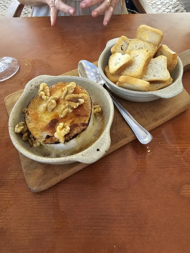 Tim Bell_WELWITSCHIA pizza, restaurant & brunch_Senhora da Luz_review