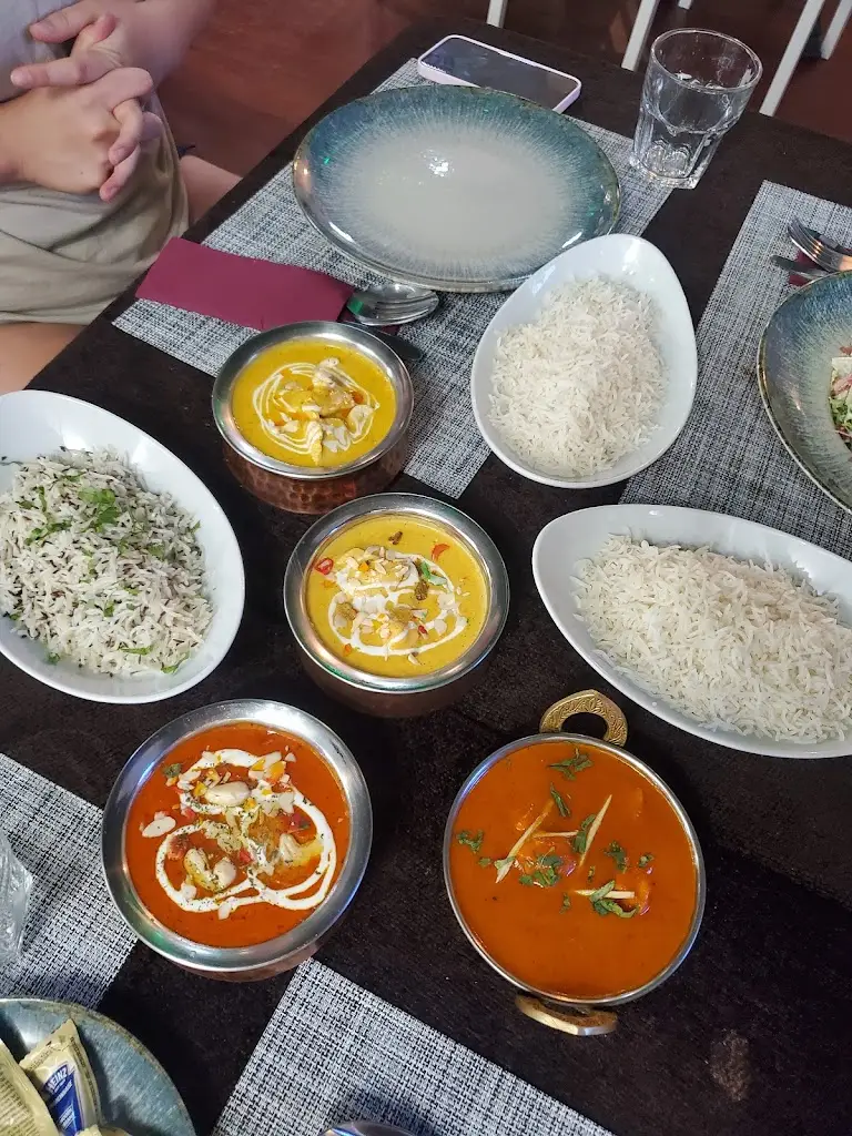Shiloh Sorbello_Real Curry House_Senhora da Luz_review