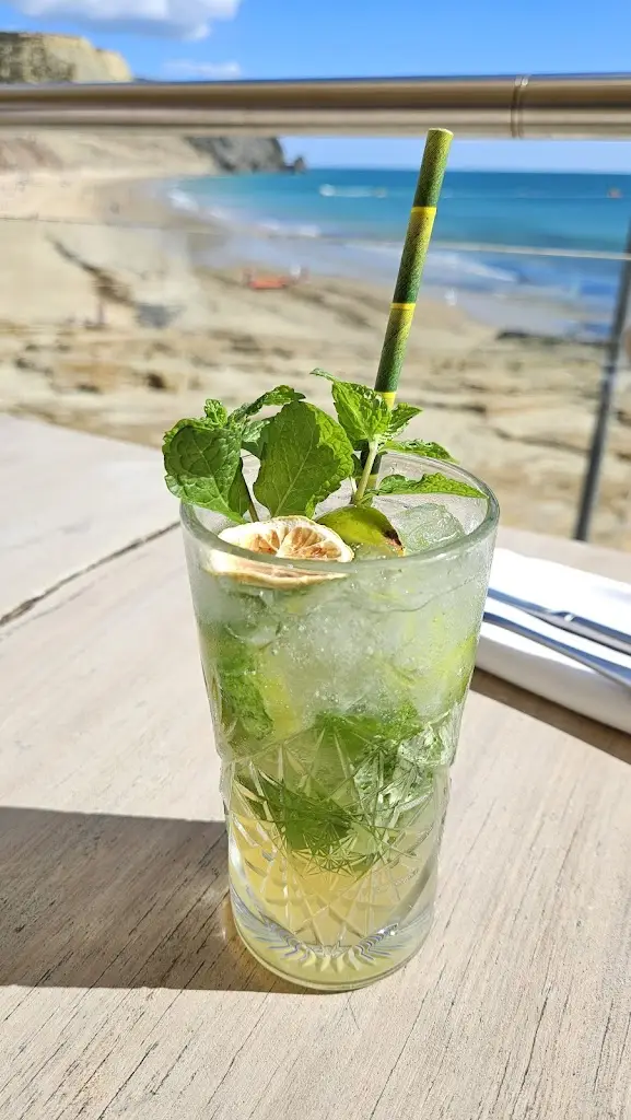 Menu_ZaZu Beach Club_Senhora da Luz_image_6