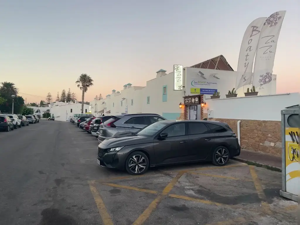 R_ZaZu Beach Club_Senhora da Luz_review