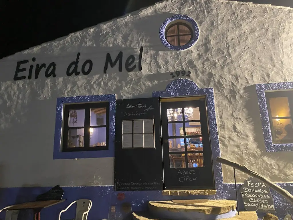 Kristie Wallace_Eira do Mel_Vila do Bispo_recensione