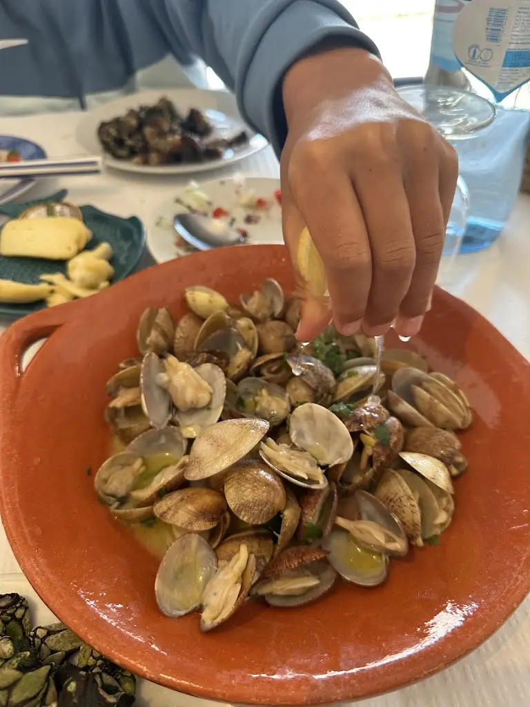 Antonio Zilhao_Restaurante Marujo_Vila do Bispo_recensione