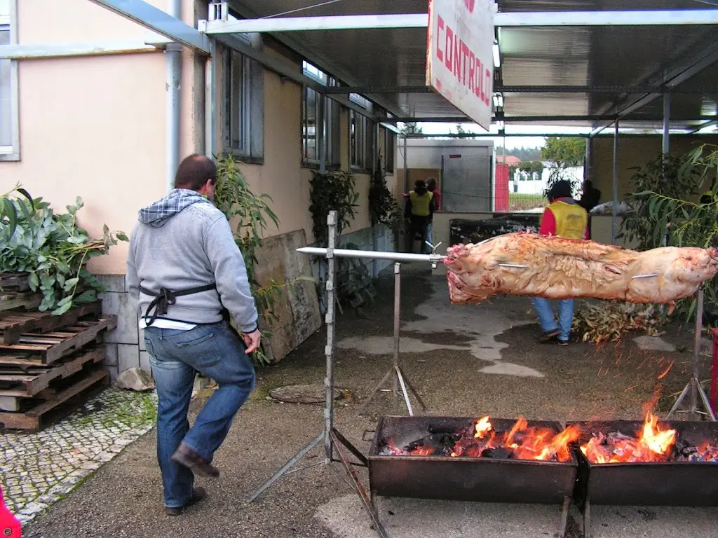 Sociedade Filarmónica União e Progresso de Abrigada ristorante a Abrigada