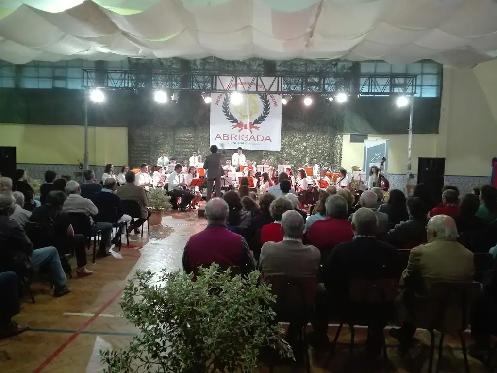 Sociedade Filarmónica União e Progresso de Abrigada_Abrigada_slider_image_2