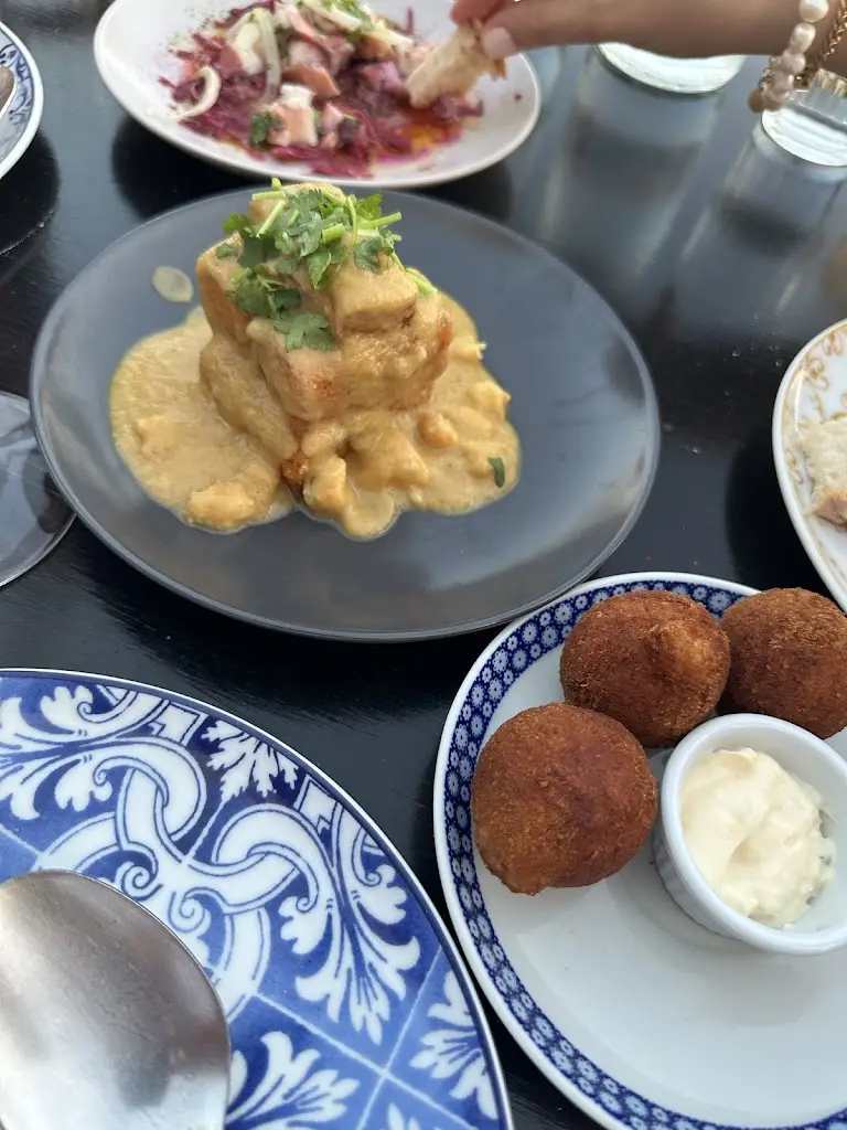 Helder Pinheiro_Social. Vinhos & Petiscos Quarteira_Quarteira_review