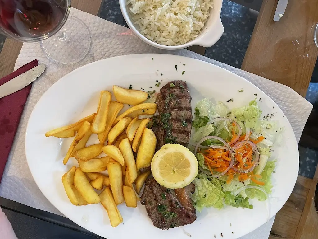 Menü_Cais Wine&Tapas Bar_Quarteira_Bild_8