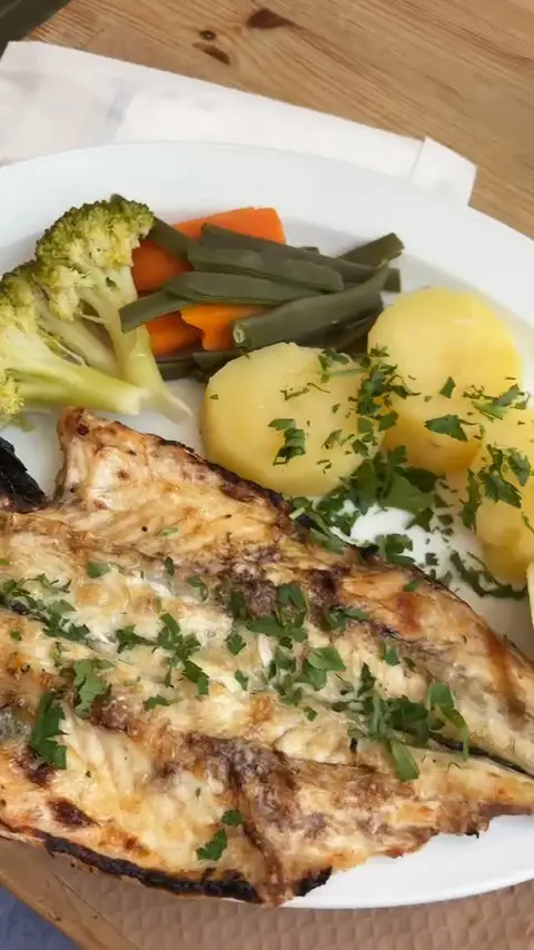 Flash Service Taxi-colis_Restaurante Alphonso's_Quarteira_reseña