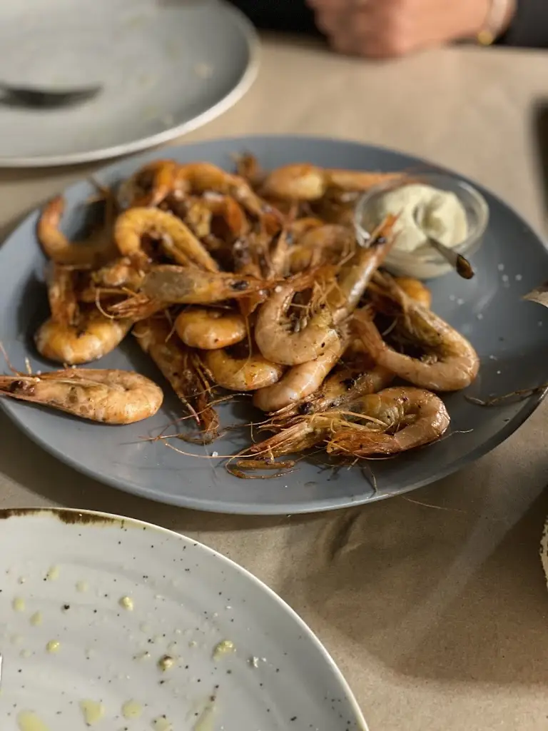 Dan_Marisqueira Santiago_Quarteira_recensione