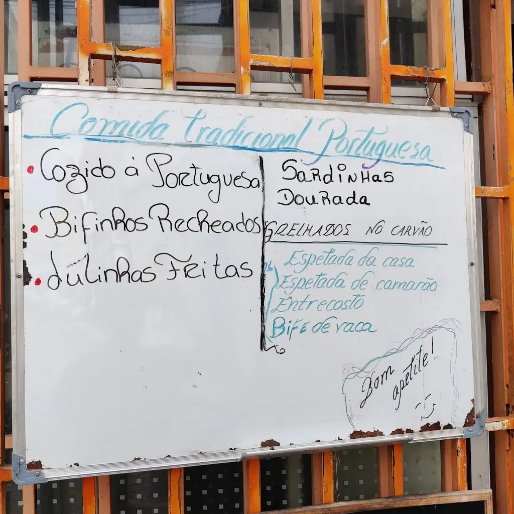 seth bradley_Cidade de Frango_Olhão_recensione