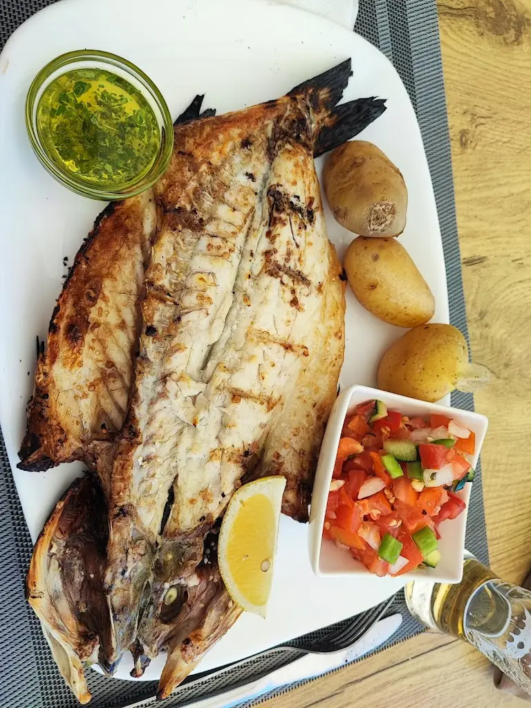 Hadi_Grupo Naval de Olhão_Olhão_reseña