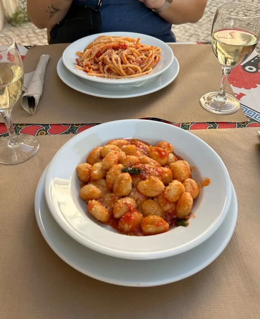 Avery Eaton_CAPRICCIO ITALIANO_Olhão_recensione