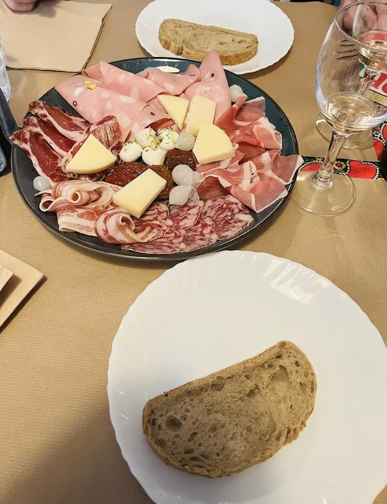 Catherine O'Ryan Nicholson_CAPRICCIO ITALIANO_Olhão_recensione