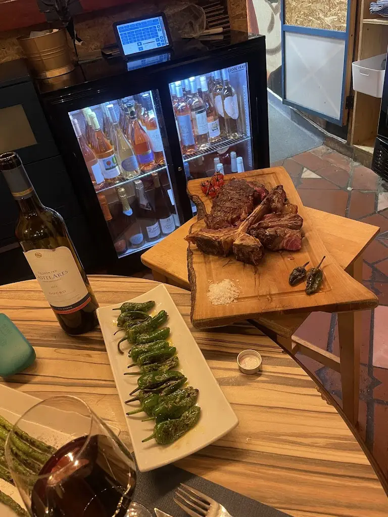 Danny Siegers_7imeio winebar_Olhão_review