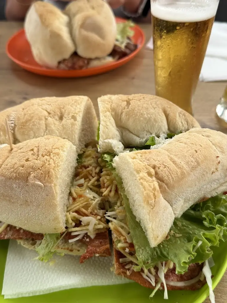 Hanqing Yang_Rulote Vamos ao Vadim_Ribeira Grande_review