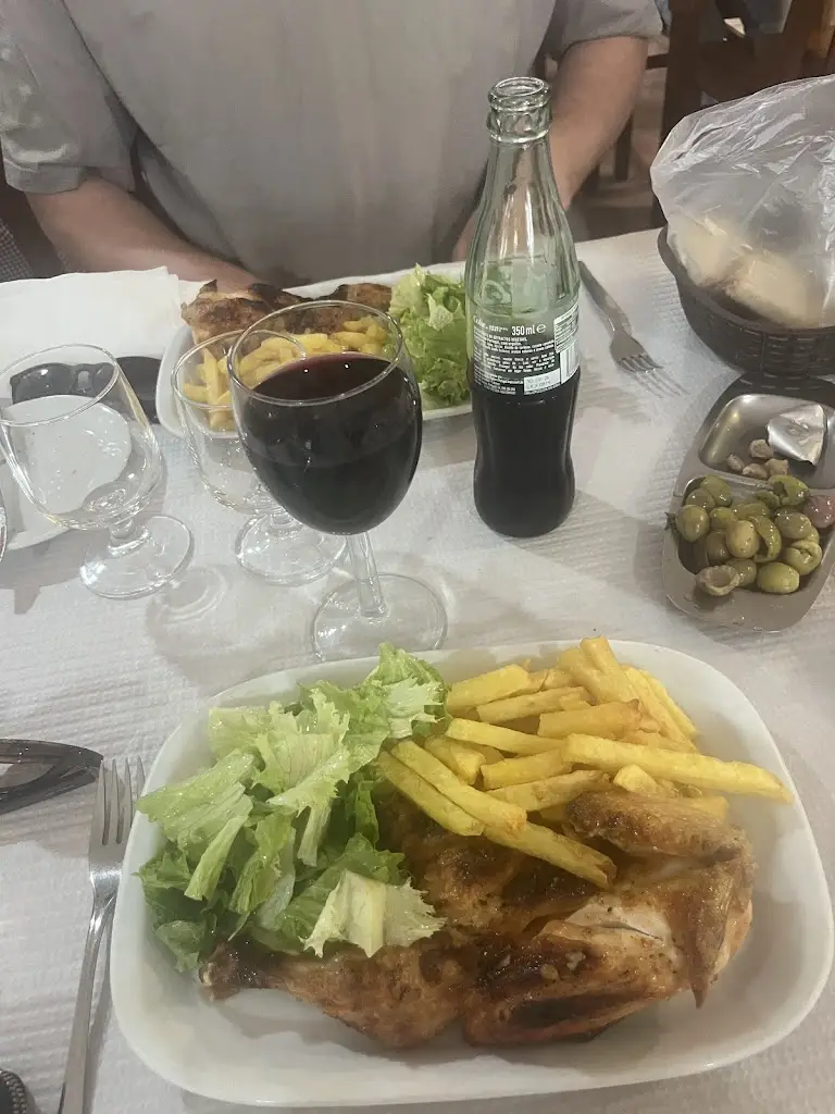 Daniel Hammett_Restaurante Luís dos Frangos - Churrasqueira Paraiso_São Brás de Alportel_recensione