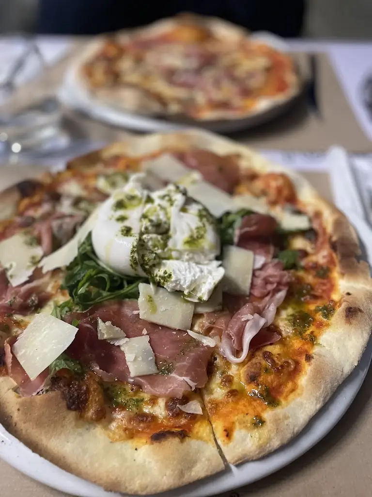 Sierria Lopez-Phillips_Forneria do Largo_São Brás de Alportel_review