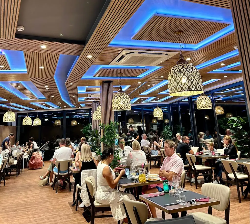 Taverna_Vilamoura_slider_image_1