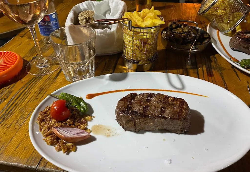 Rare steakhouse_Vilamoura_slider_image_2