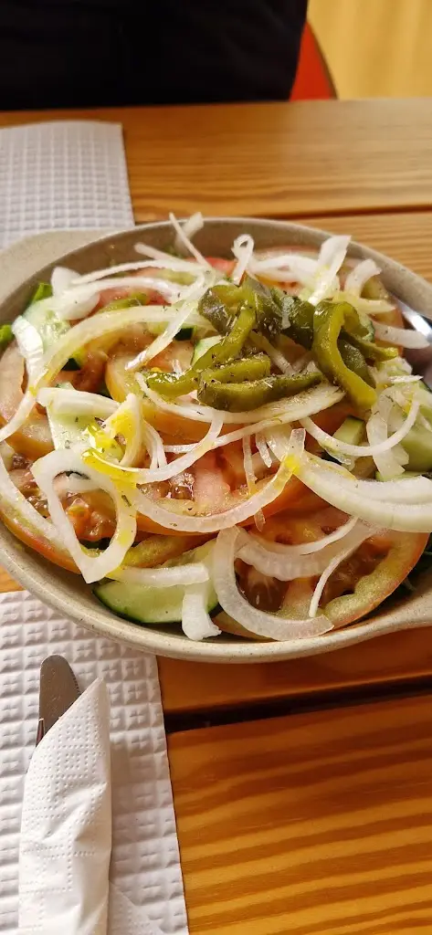 Nina Bowes_Churrasqueira Mercado de Alvôr_Albardo_recensione