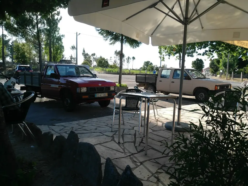 Café Ponto de Encontro ristorante a Aldeia de Santo António