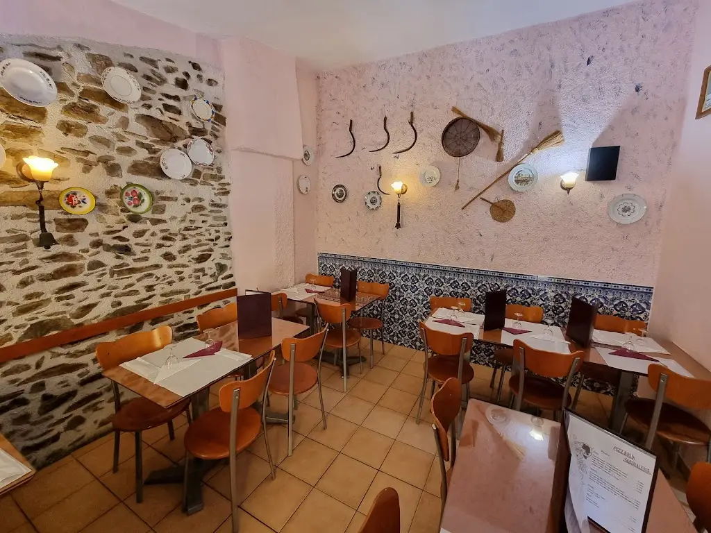 Pizzaria Sabugalense ristorante a Aldeia de Santo António