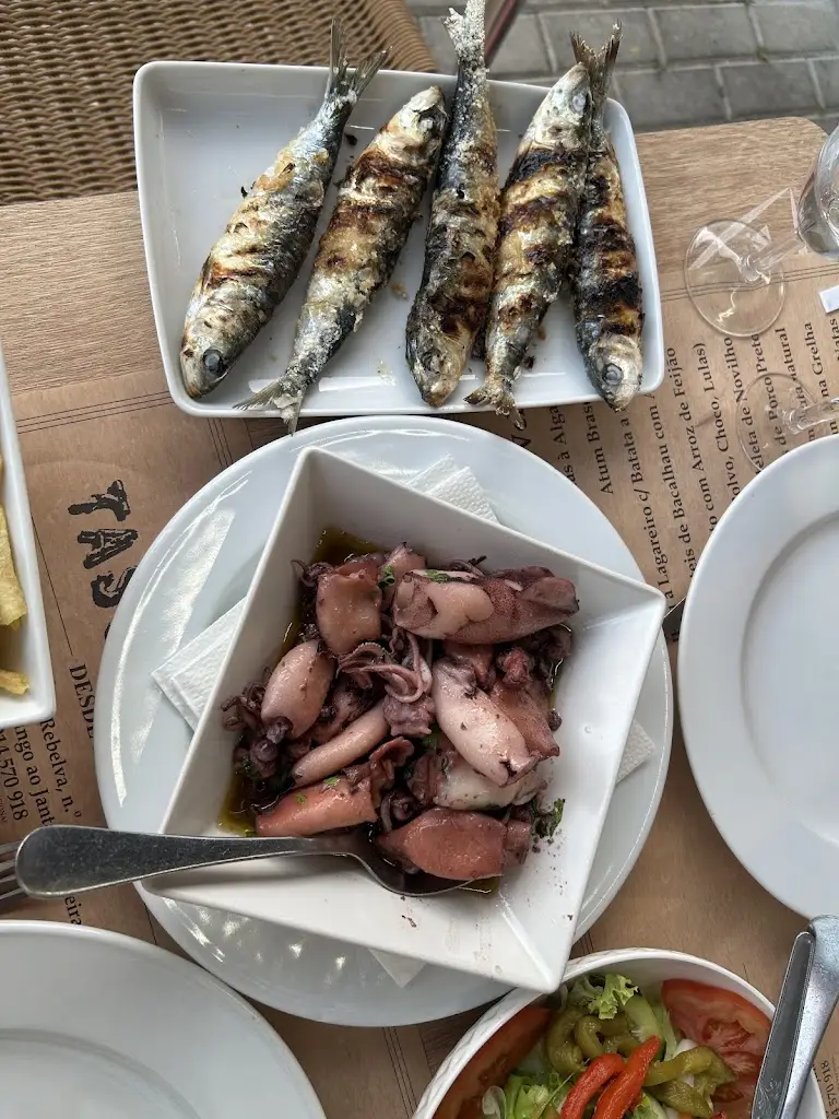 Frieda Kramer_Tasca Velha_Aldeia Velha_recensione