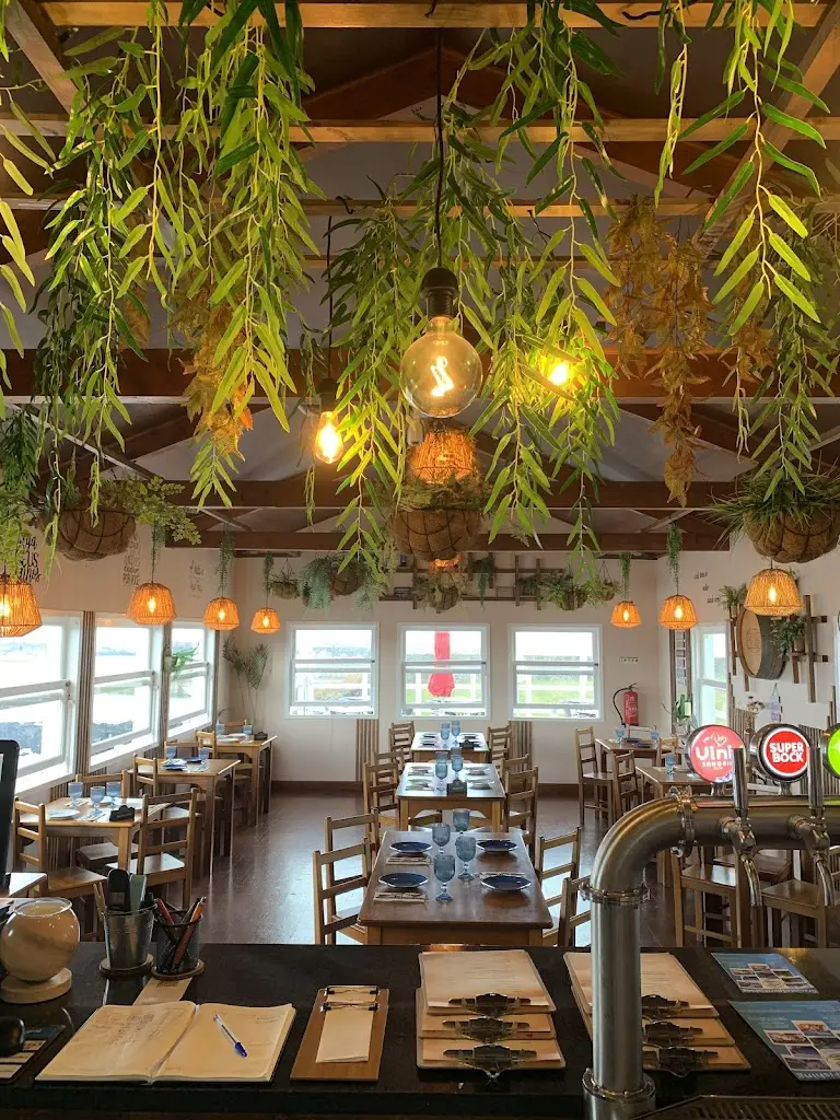 Costa do sol “by the sea” ristorante a Santa Cruz da Graciosa