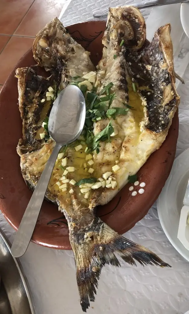 Ana Ma Moreno_Restaurante Tasquinha da Muralha_Vila Real de Santo António_recensione