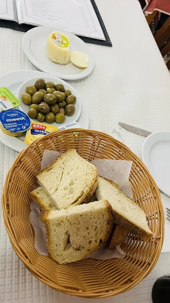 Mara Martins_Os Arcos_Vila Real de Santo António_recensione