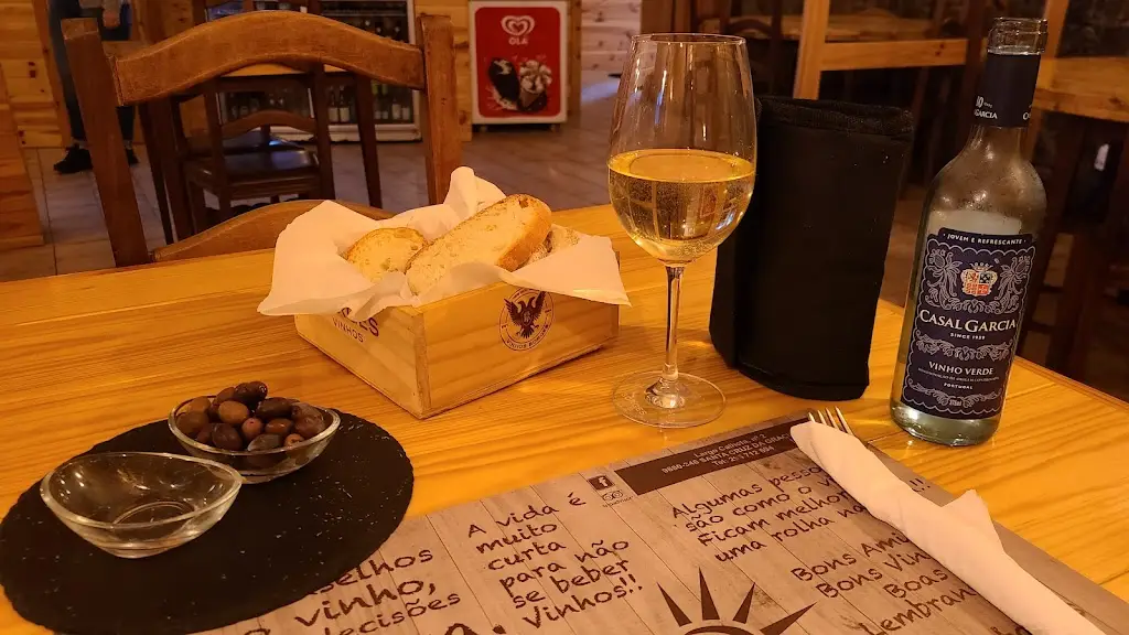 Krystal S_Restaurante Costa do Sol_Santa Cruz da Graciosa_recensione