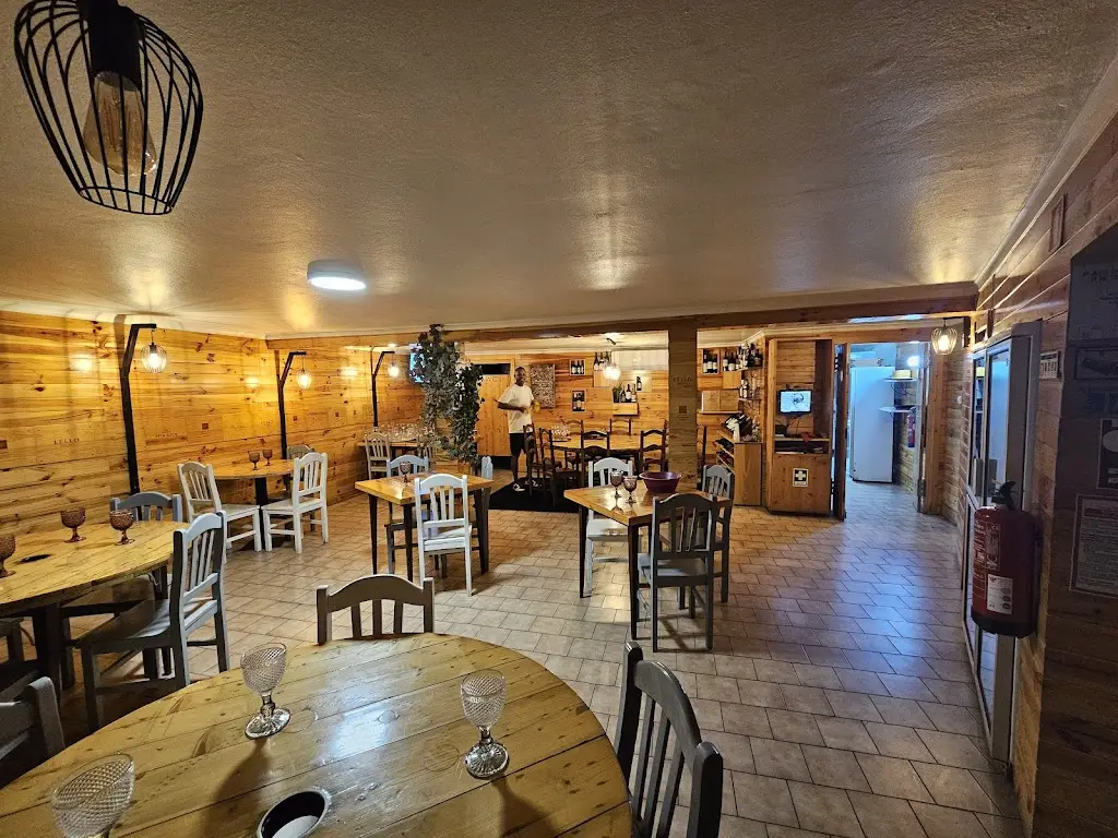 Restaurante Costa do Sol restaurante en Santa Cruz da Graciosa