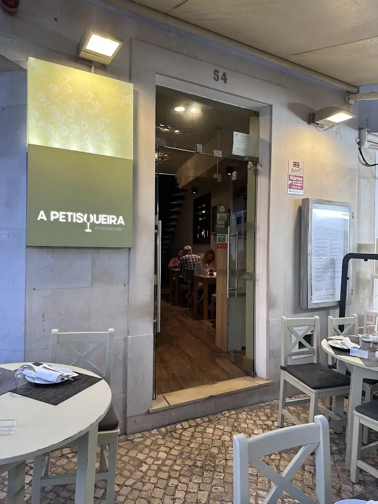 Cansu Karaboga_A Petisqueira_Alcabideche_review