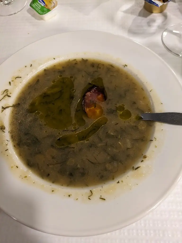 Ioana Costea_Típico Aires_Alcabideche_reseña