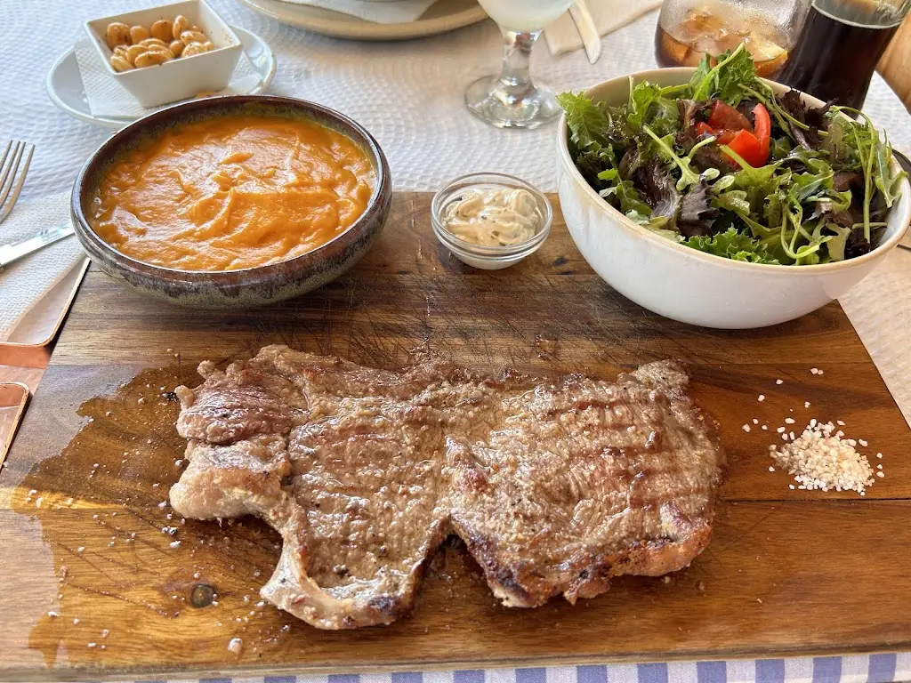 Filip Nies_Tiffosi da Serra_Alcabideche_recensione