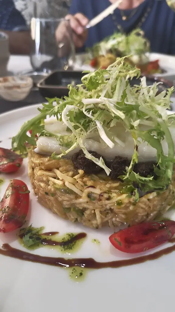 Ricardo Flores_Restaurante Reticências_Aldeia Galega da Merceana_recensione