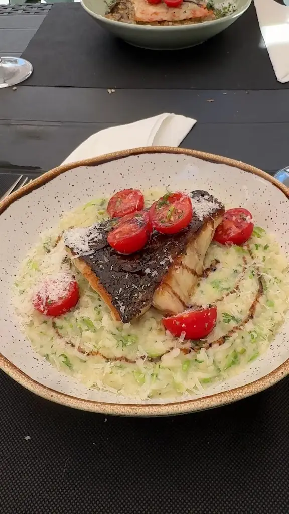 Restaurante Reticências_Aldeia Galega da Merceana_slider_image_2