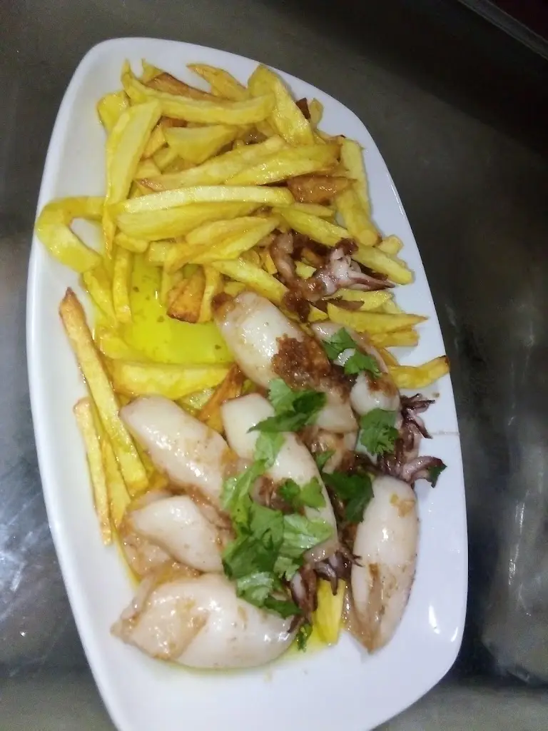 Café e restaurante da D’Cristina_Aldeia Gavinha_slider_image_2