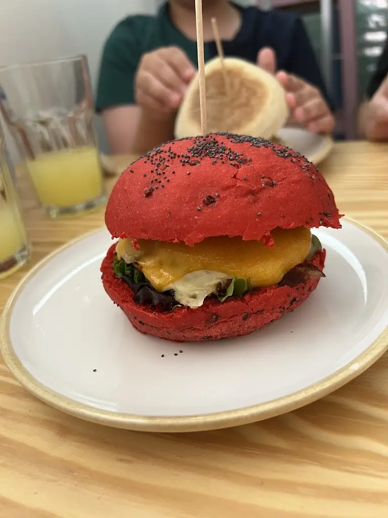 Isabel Henriques_Cais do Rio Alenquer_Aldeia Gavinha_review