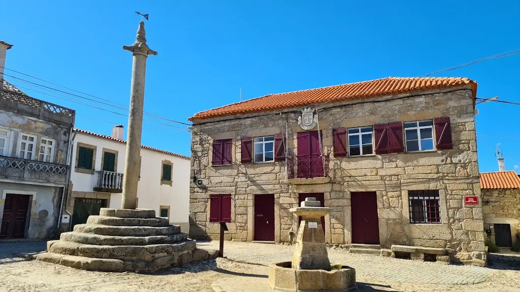 Pelourinho de Alfaiates_Alfaiates_slider_image_2