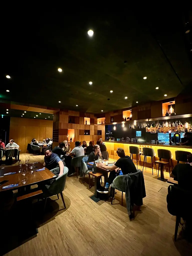 Pedro Homem Bistrô Cocktails & Wine Bar_Arrifes_slider_image_1