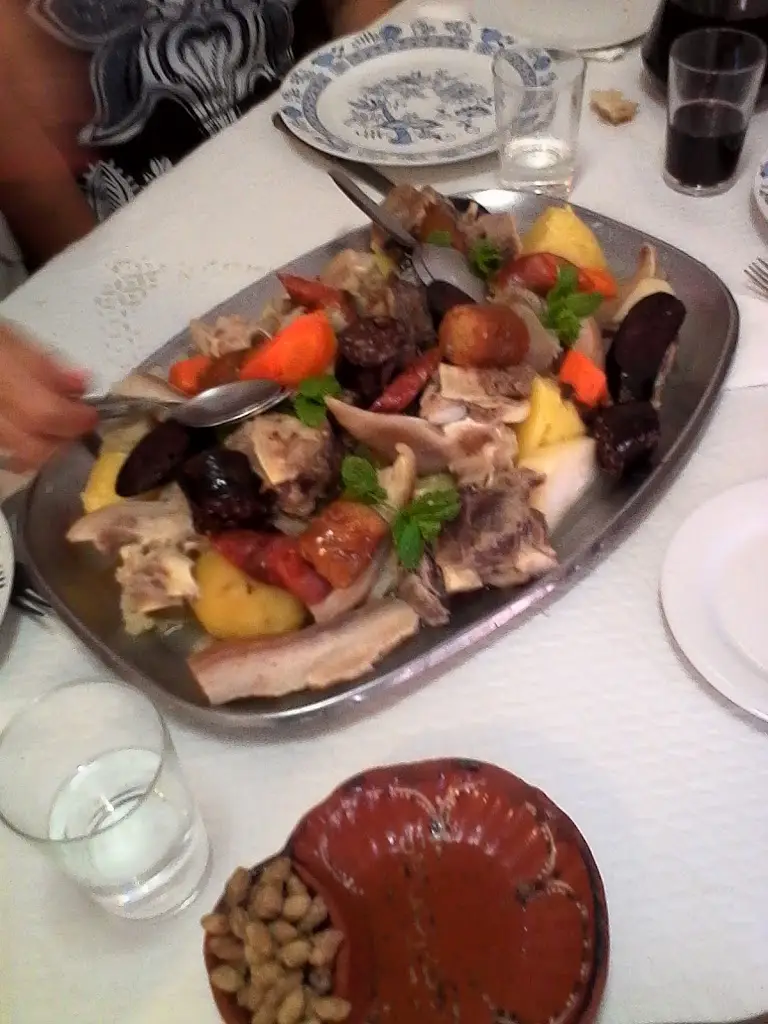 Nóbrega & Freitas, Lda. ristorante a Alcoentre