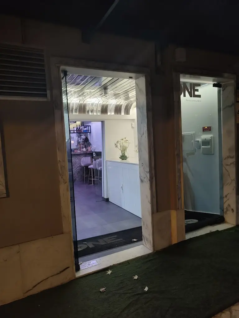 Renata Simões_The One - Restaurante, Lisboa_Alfornelos_review