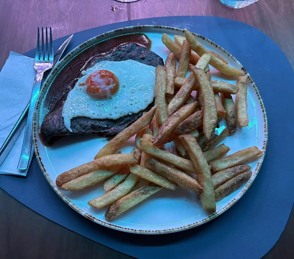 Fa Val_The One - Restaurante, Lisboa_Alfornelos_review