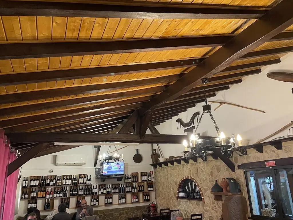 Srikumar Chari_A Prensa_Alenquer_reseña